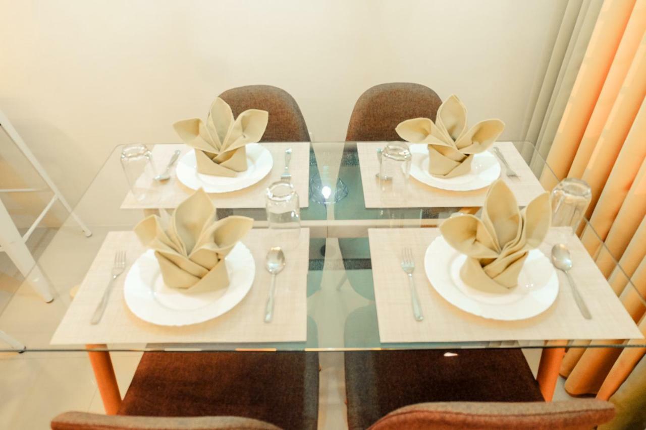 Fully Furnished Apartment With Netflix And Wifi Batangas Extérieur photo